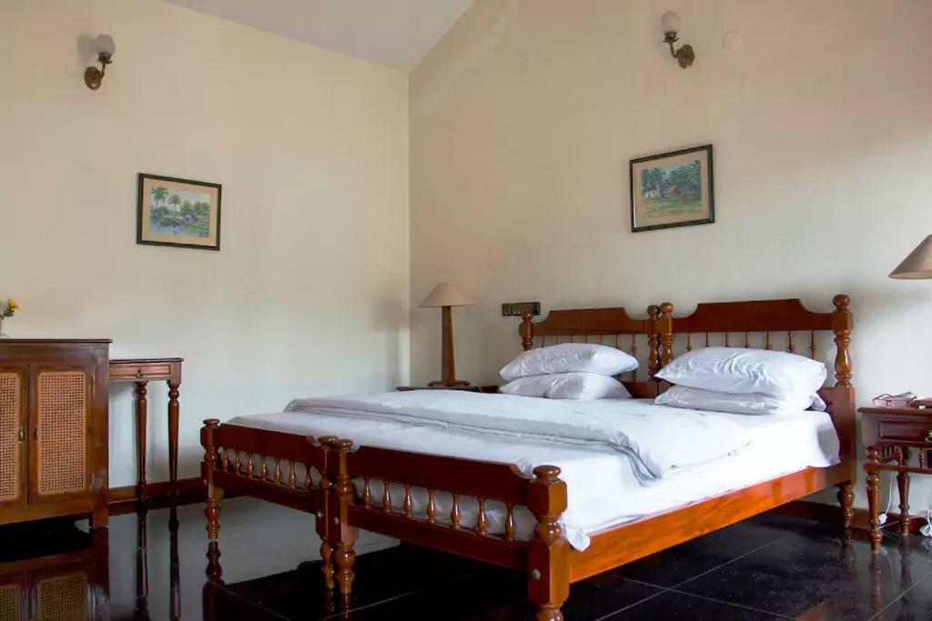 Villa Serena Bangalore Eksteriør bilde