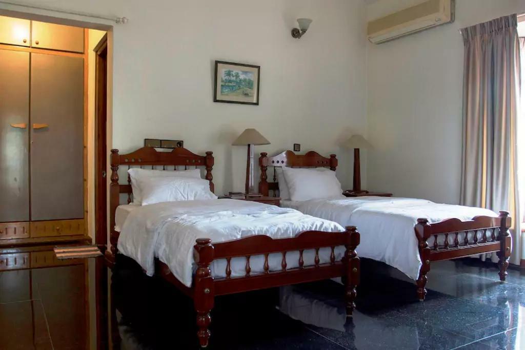Villa Serena Bangalore Eksteriør bilde