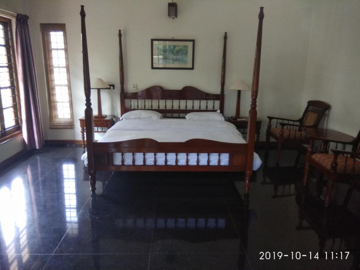 Villa Serena Bangalore Eksteriør bilde